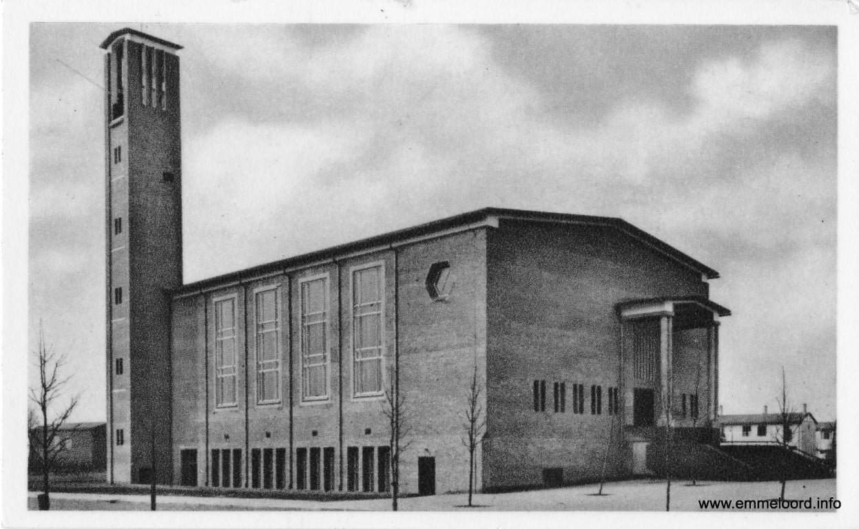 Kerk-Nieuw-Jeruzalemkerk-8.jpg Kerk-Nieuw-Jeruzalemkerk-8.jpg